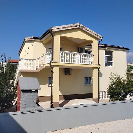 Apartments Draga - Comfortable & Afordable Вир Екстериор снимка